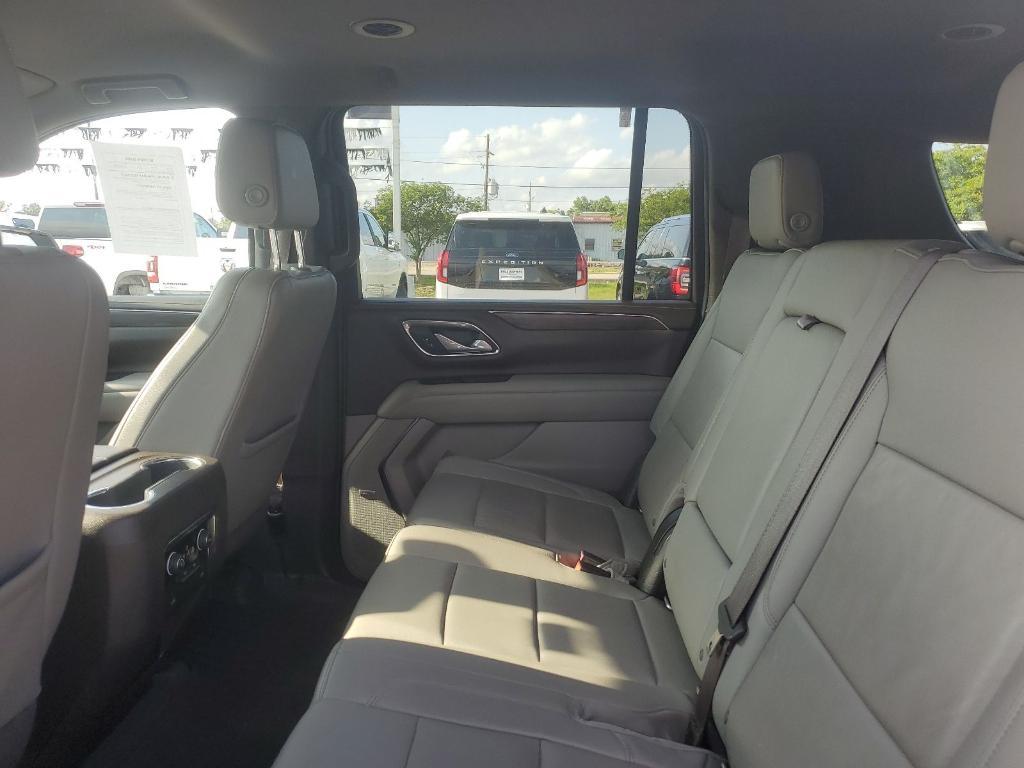 used 2022 Chevrolet Suburban car, priced at $32,553