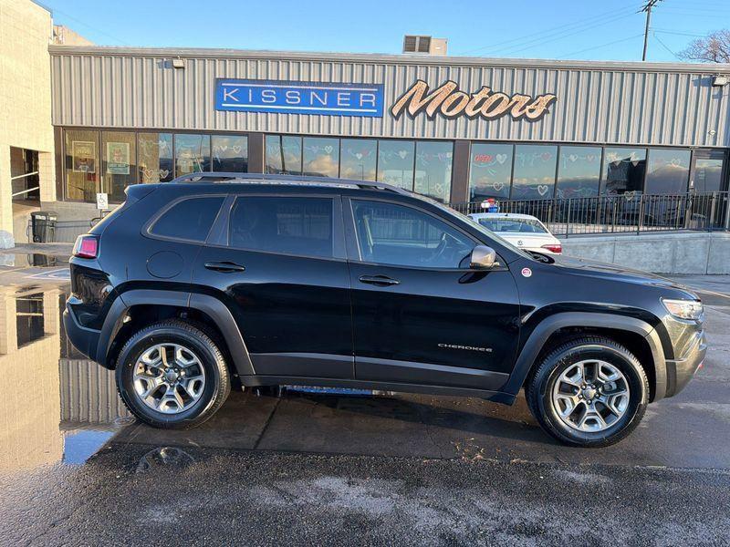 used 2019 Jeep Cherokee car, priced at $14,495