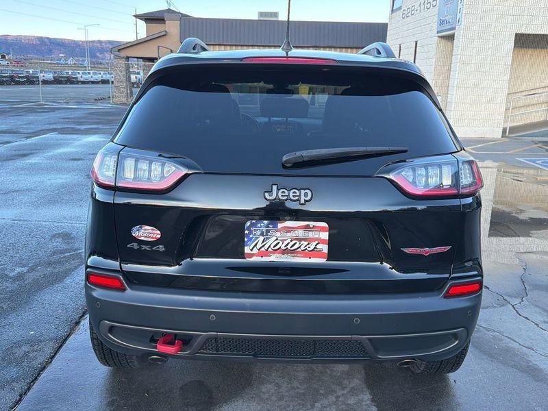 used 2019 Jeep Cherokee car, priced at $14,495