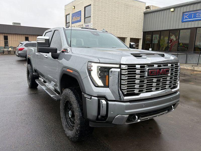 used 2024 GMC Sierra 2500 car, priced at $70,495