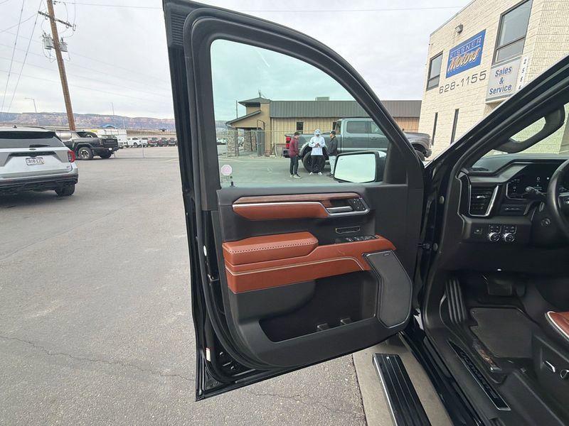 used 2022 GMC Sierra 1500 car, priced at $57,995