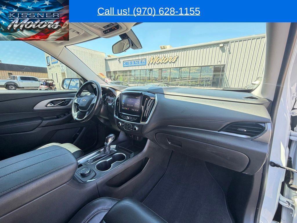 used 2021 Chevrolet Traverse car, priced at $23,236