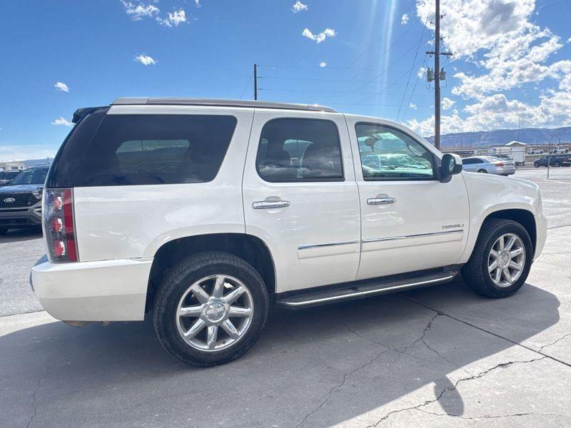 used 2010 GMC Yukon car, priced at $9,995