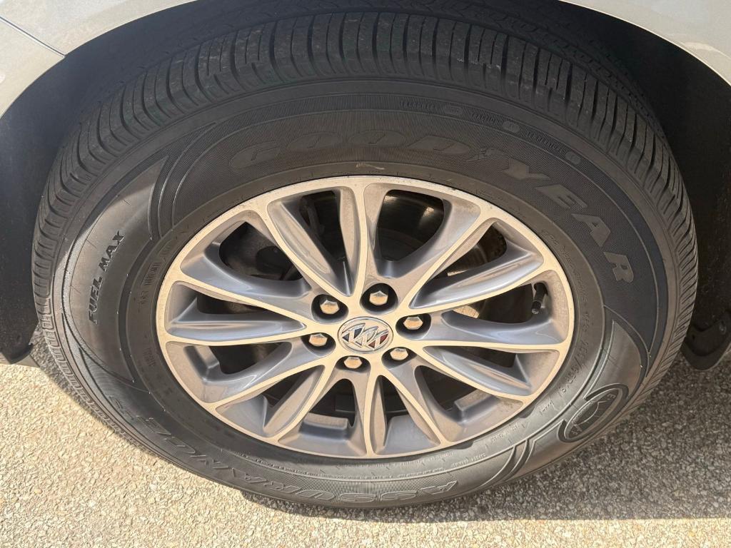 used 2023 Buick Enclave car, priced at $32,998