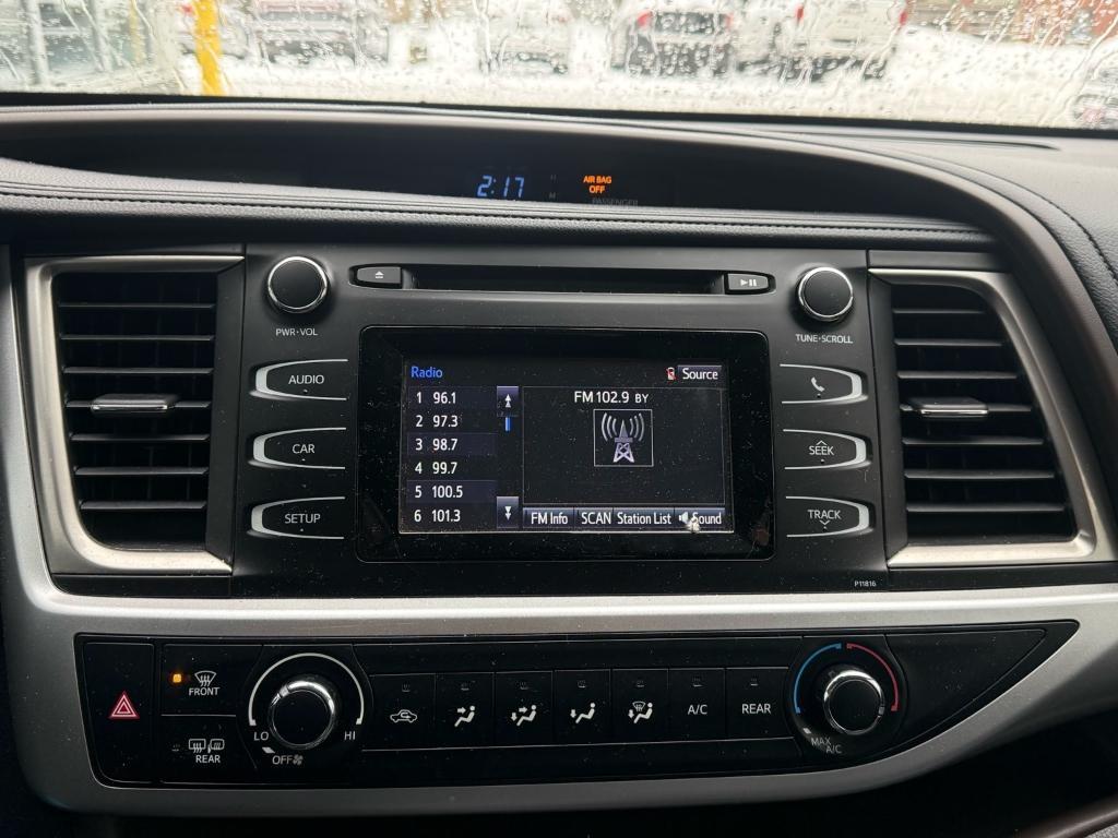 used 2019 Toyota Highlander car, priced at $23,973