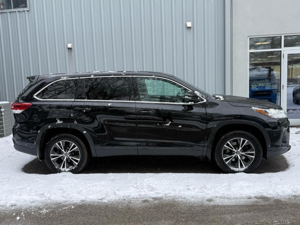 used 2019 Toyota Highlander car, priced at $23,973