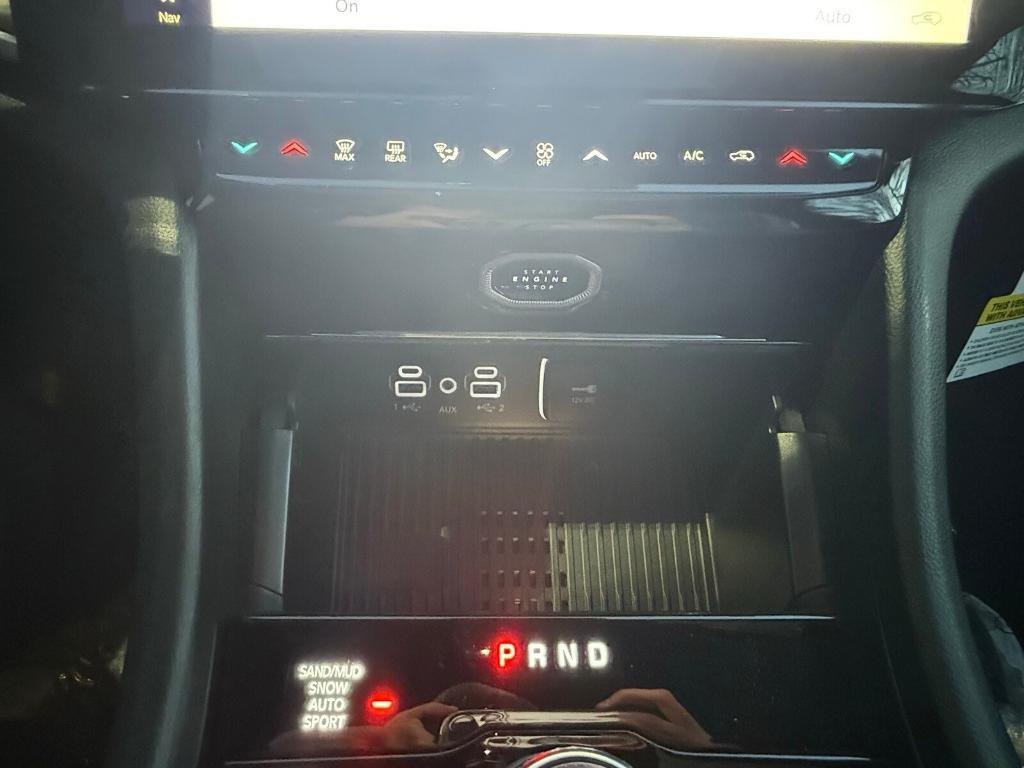 new 2026 Jeep Grand Cherokee car, priced at $51,145