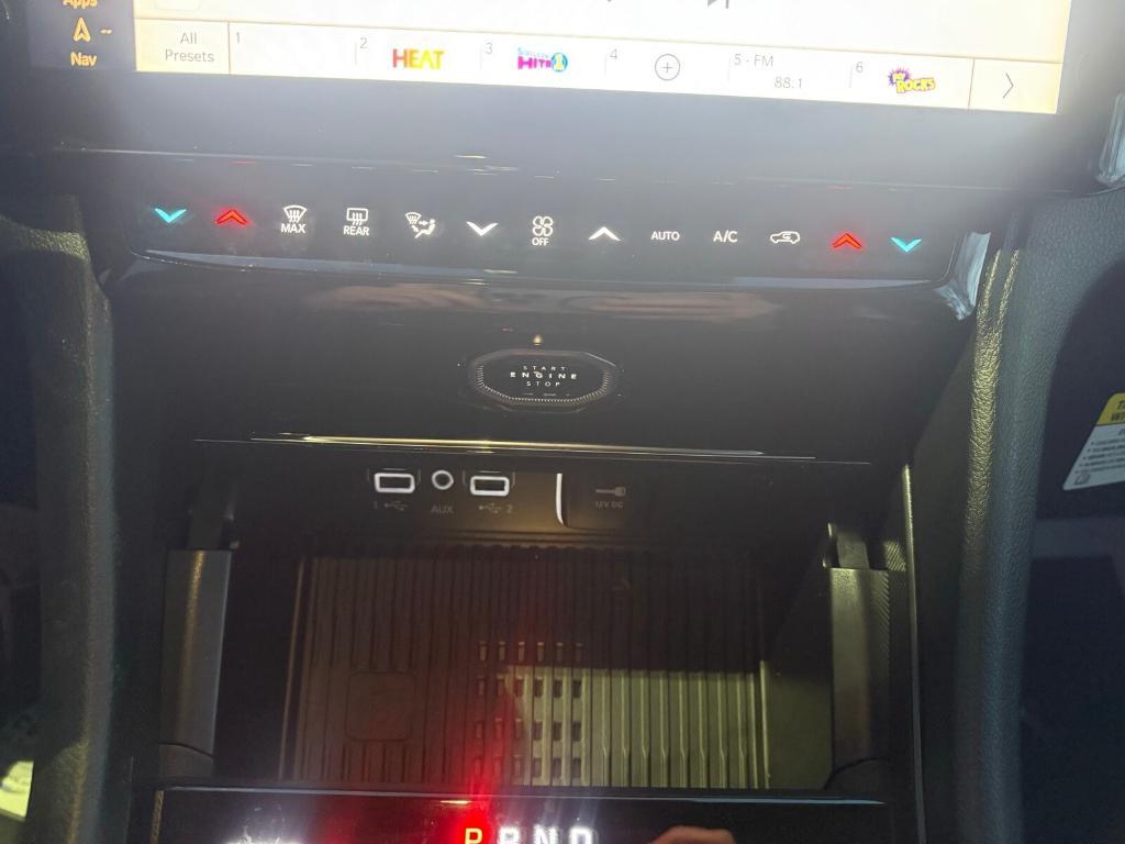 new 2026 Jeep Grand Cherokee car, priced at $51,145