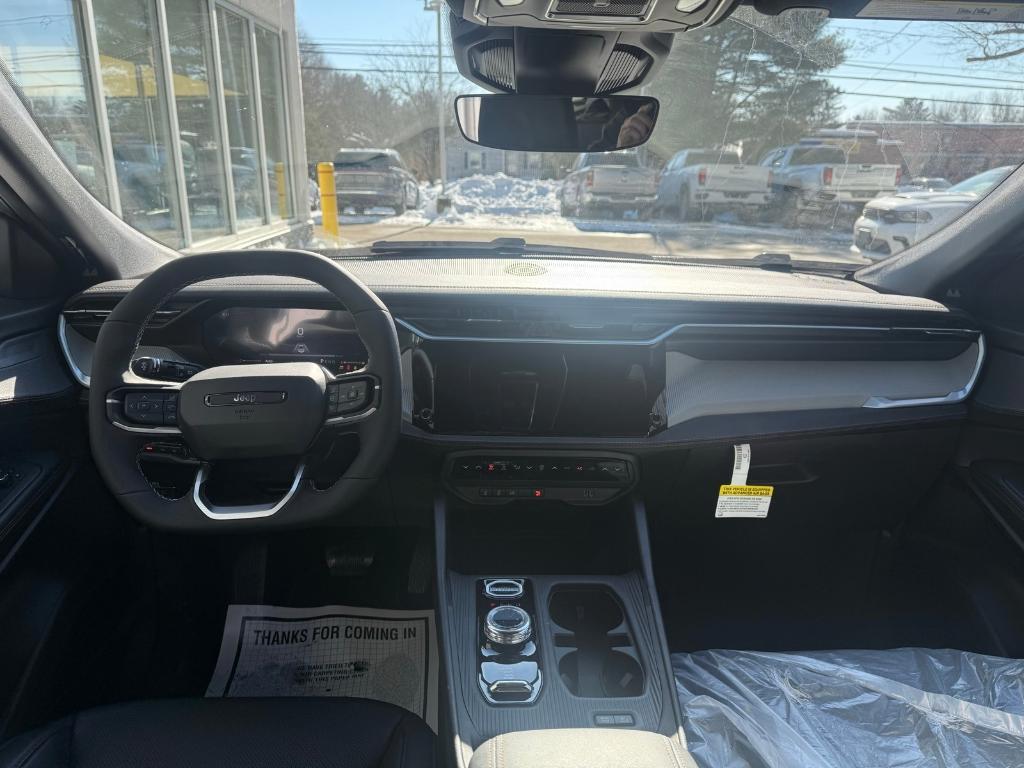 new 2026 Jeep Cherokee car, priced at $42,220