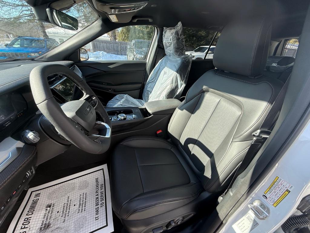 new 2026 Jeep Cherokee car, priced at $42,220