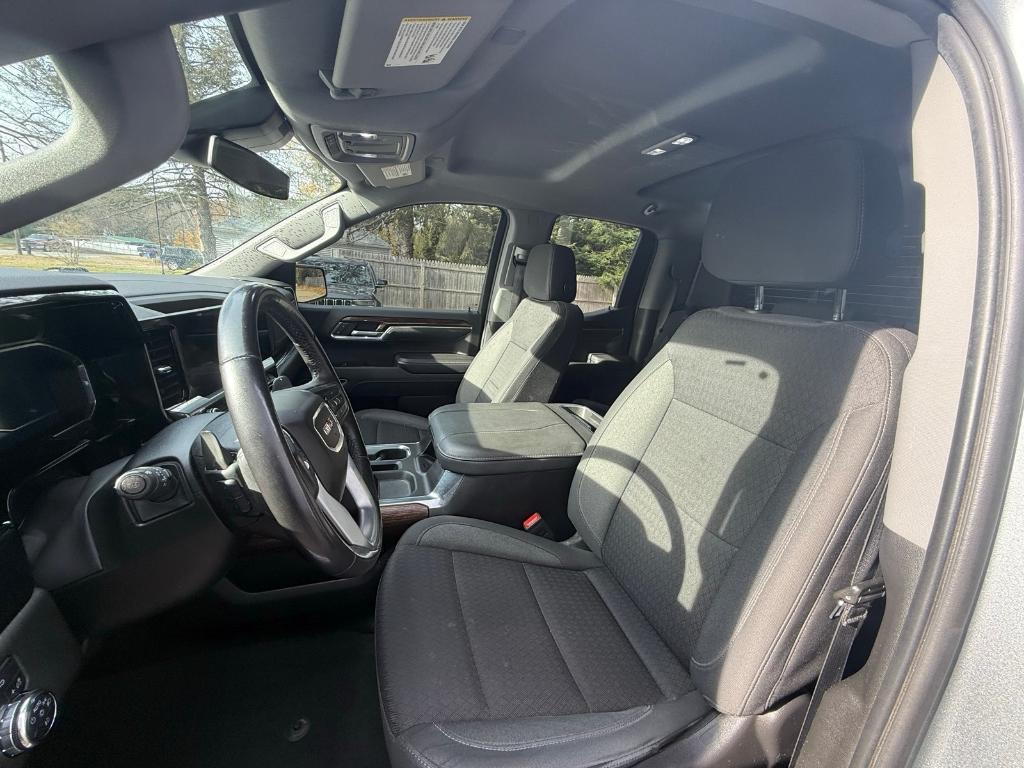 used 2023 GMC Sierra 1500 car, priced at $37,196