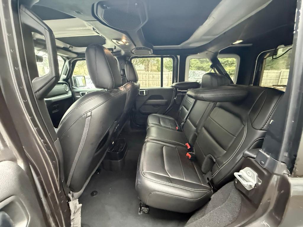 used 2022 Jeep Wrangler Unlimited car, priced at $33,378