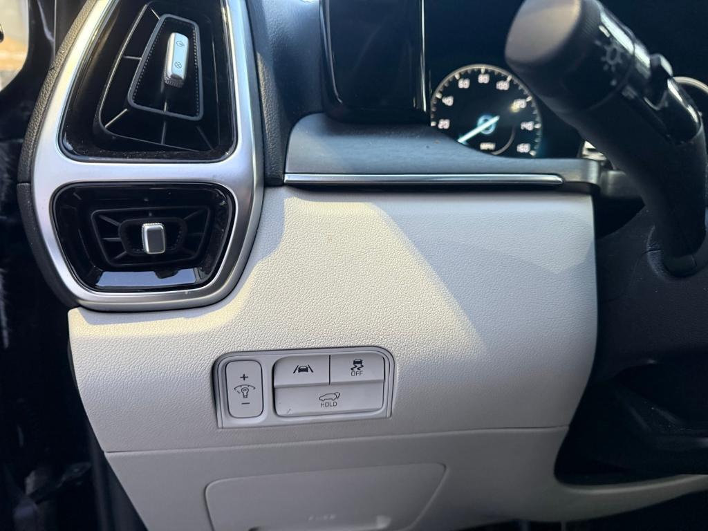 used 2023 Kia Sorento Hybrid car, priced at $32,595