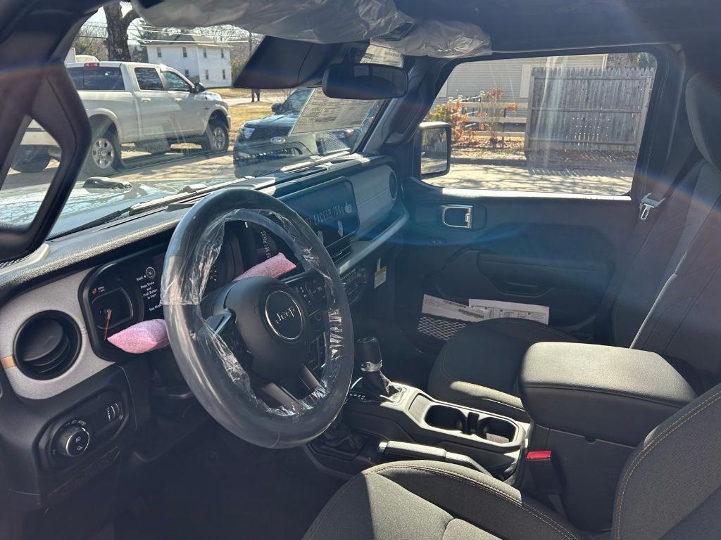 new 2026 Jeep Gladiator car, priced at $50,693