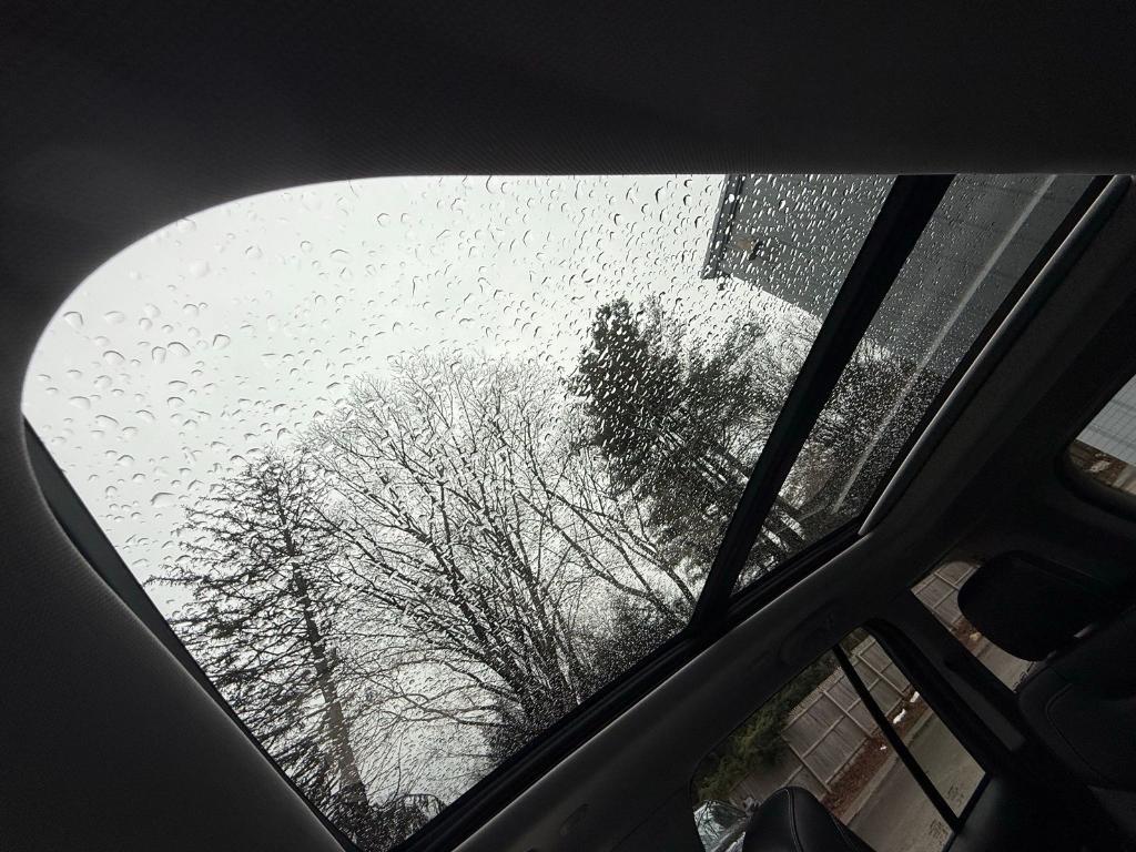 used 2024 Jeep Grand Cherokee car, priced at $35,507