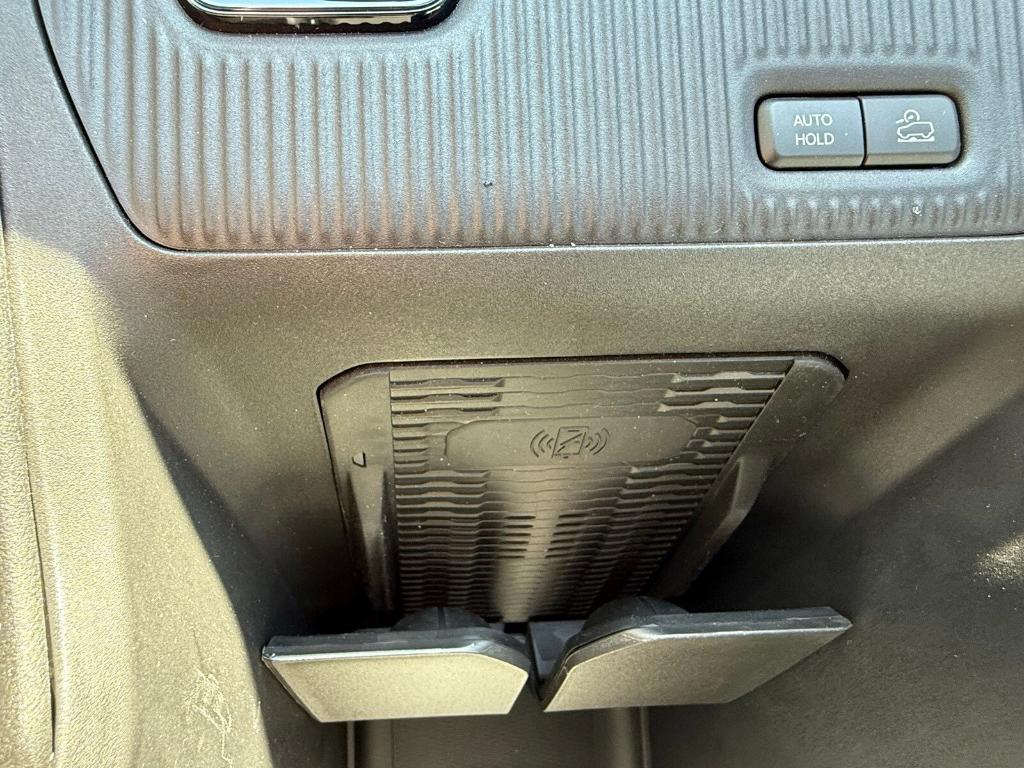 new 2026 Jeep Cherokee car, priced at $40,954