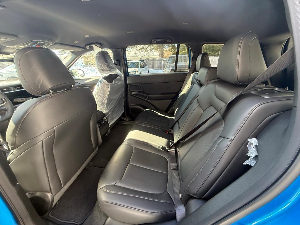 new 2026 Jeep Cherokee car, priced at $42,220