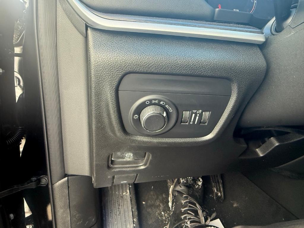 new 2026 Jeep Grand Cherokee car, priced at $51,145