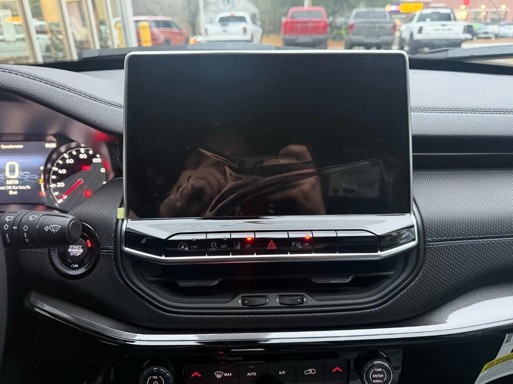 new 2026 Jeep Compass car, priced at $37,700