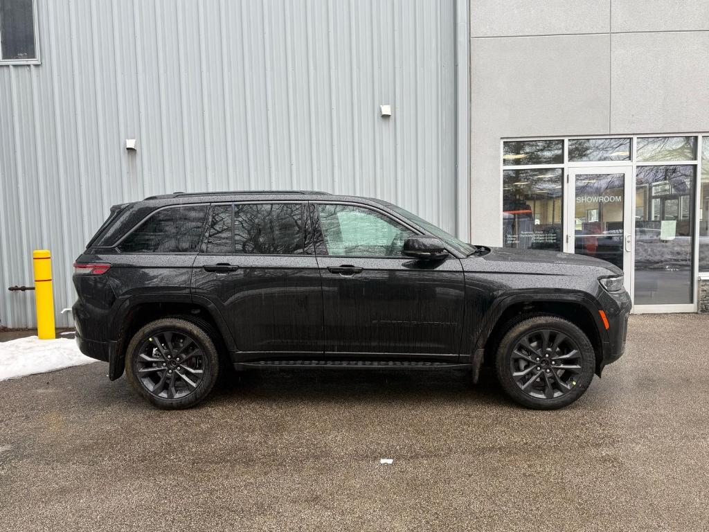 new 2026 Jeep Grand Cherokee car, priced at $59,485