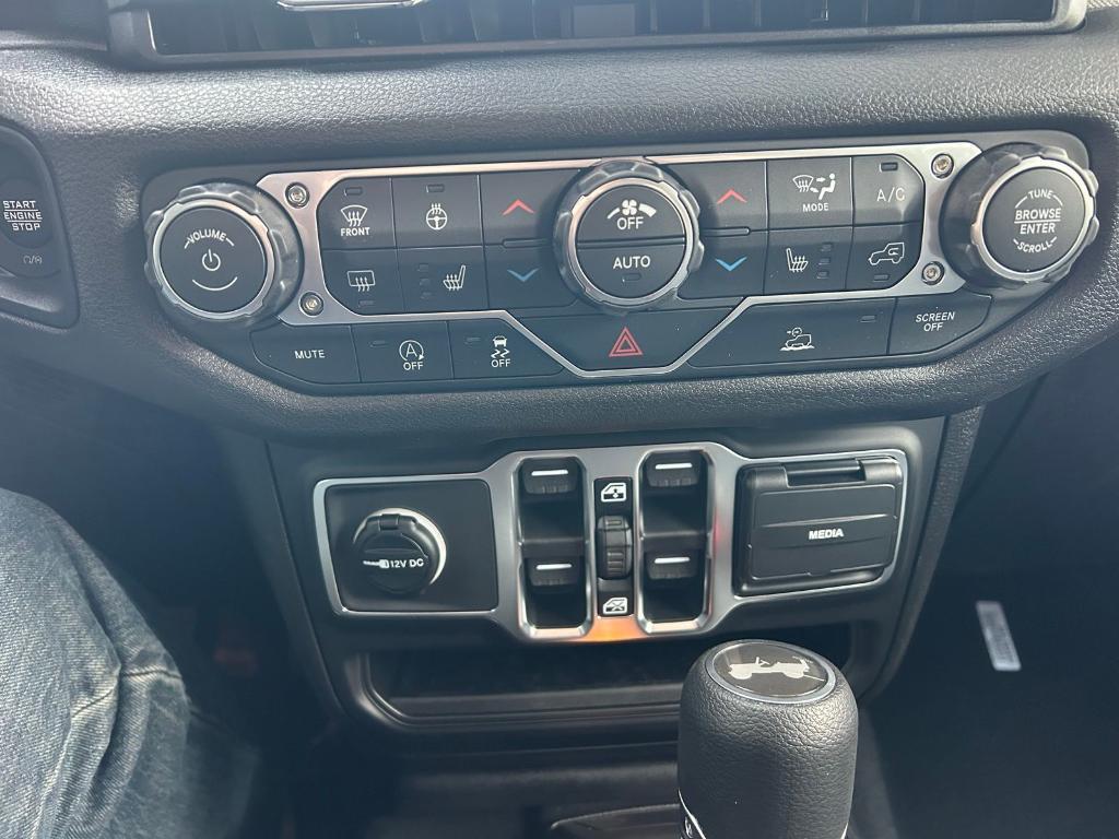 new 2026 Jeep Wrangler car, priced at $50,942