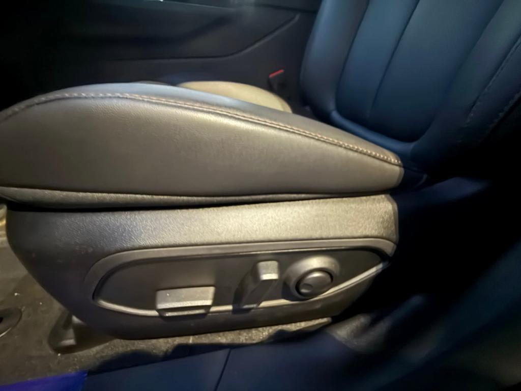 new 2026 Jeep Cherokee car, priced at $42,220