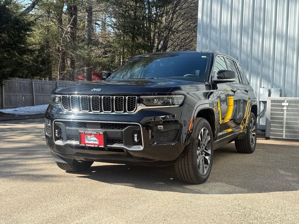 used 2022 Jeep Grand Cherokee car, priced at $32,142
