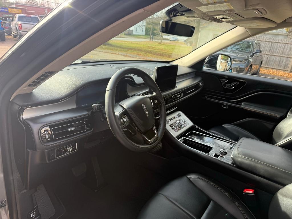 used 2023 Lincoln Aviator car, priced at $37,997