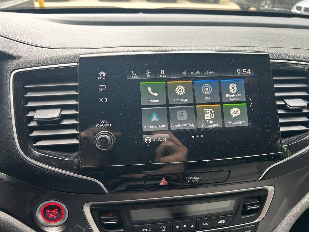 used 2020 Honda Pilot car, priced at $25,858