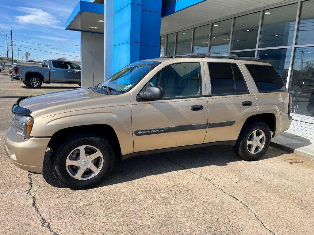 used 2004 Chevrolet TrailBlazer car, priced at $4,990