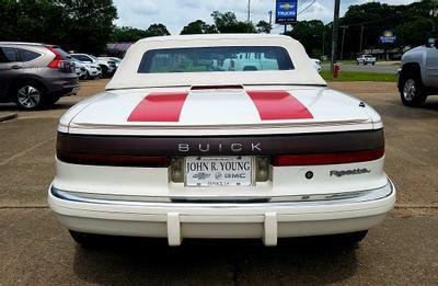 used 1991 Buick Reatta car, priced at $11,990