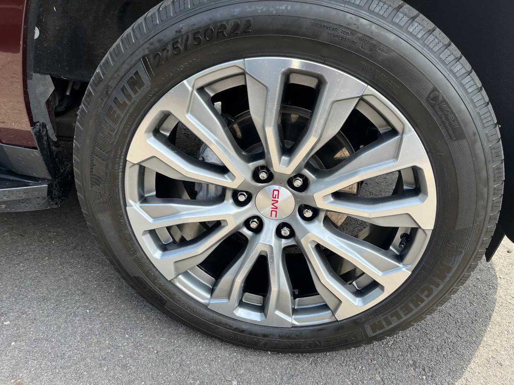 used 2022 GMC Yukon XL car, priced at $49,990