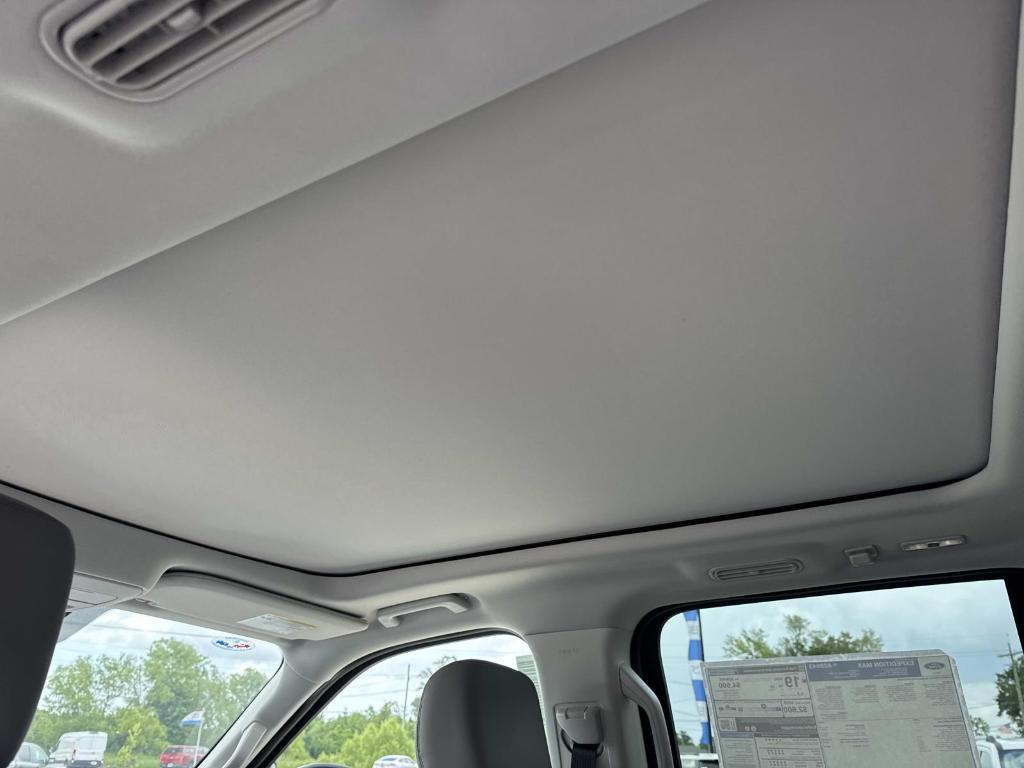 new 2026 Ford Expedition Max car, priced at $76,880