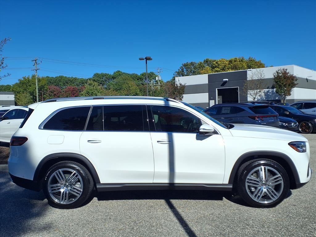 new 2026 Mercedes-Benz GLS 450 car, priced at $92,330