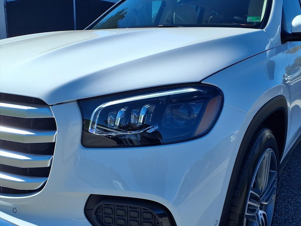 new 2026 Mercedes-Benz GLS 450 car, priced at $92,330