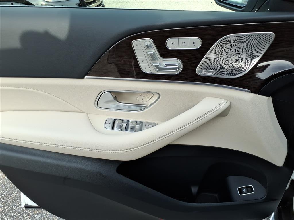 new 2026 Mercedes-Benz GLS 450 car, priced at $94,185