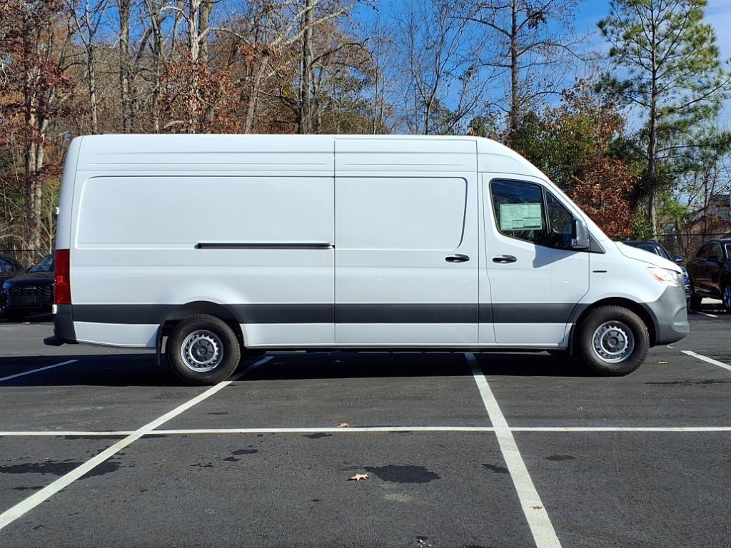 new 2024 Mercedes-Benz Sprinter 2500 car, priced at $85,086