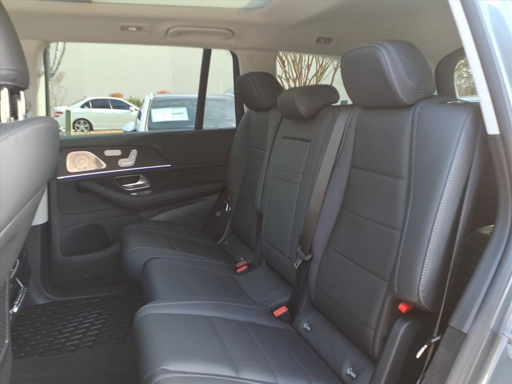 new 2026 Mercedes-Benz GLS 450 car, priced at $98,265