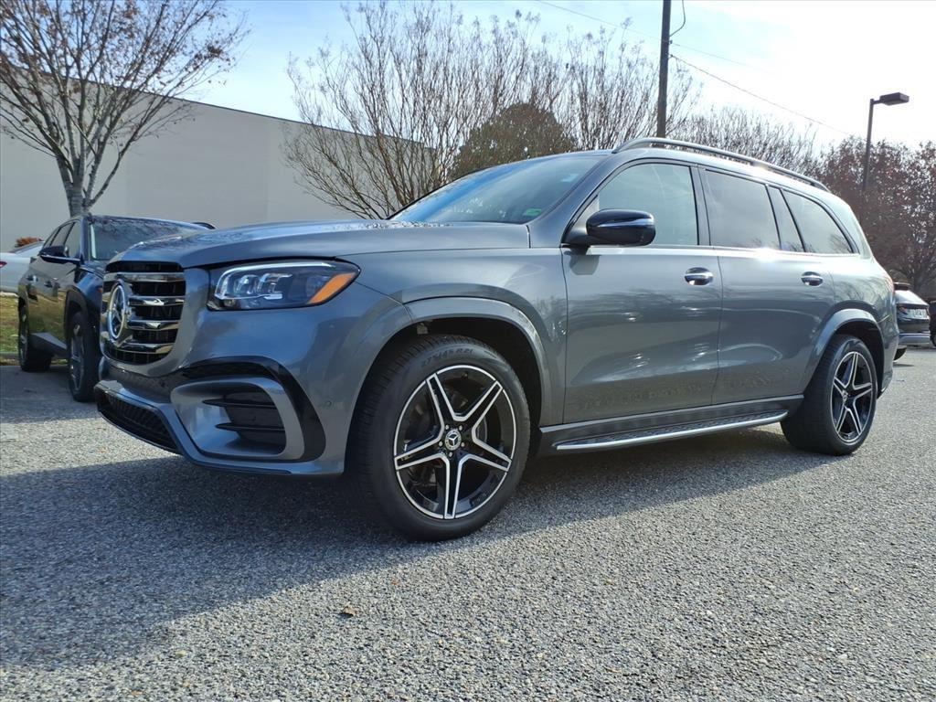 new 2026 Mercedes-Benz GLS 450 car, priced at $98,265