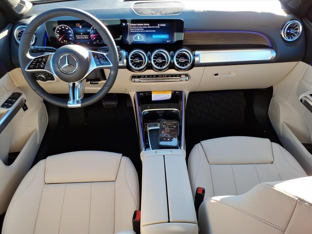 new 2026 Mercedes-Benz GLB 250 car, priced at $49,895