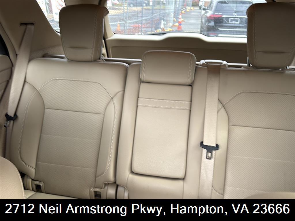 used 2015 Mercedes-Benz M-Class car, priced at $11,993