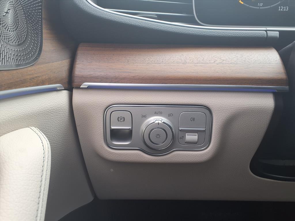 new 2026 Mercedes-Benz GLE 450 car, priced at $81,745