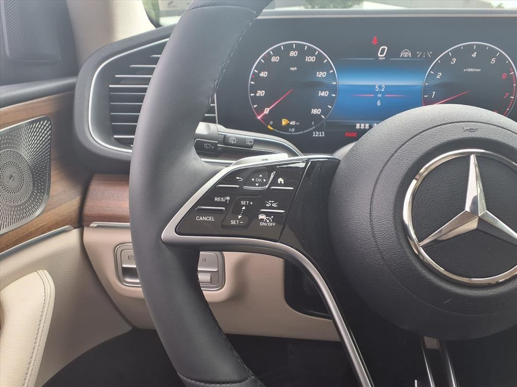 new 2026 Mercedes-Benz GLE 450 car, priced at $81,745