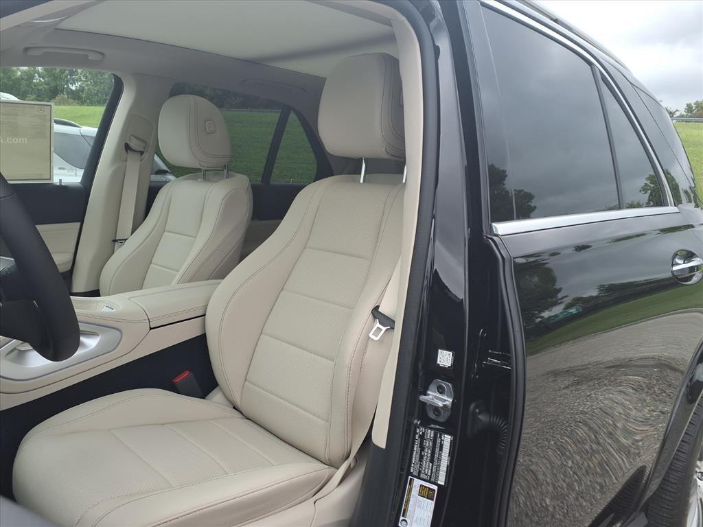 new 2026 Mercedes-Benz GLE 450 car, priced at $81,745