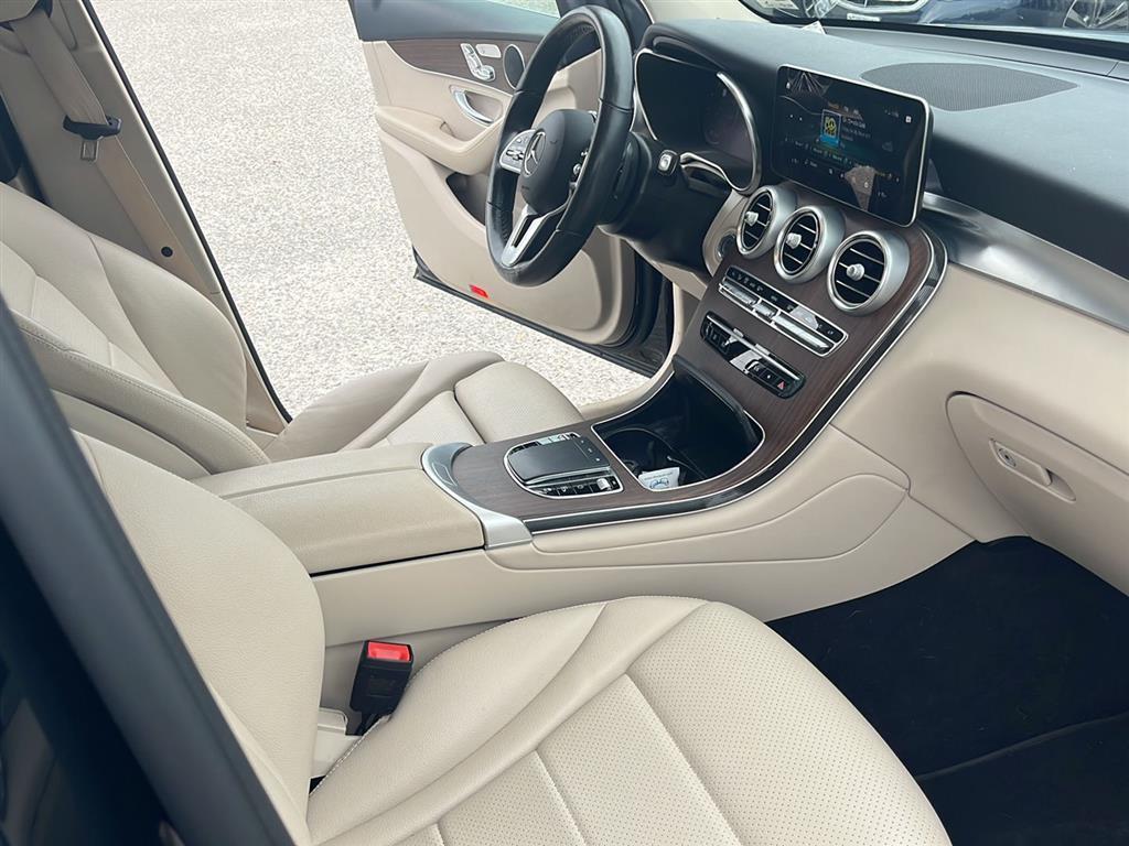 used 2022 Mercedes-Benz GLC 300 car, priced at $32,153