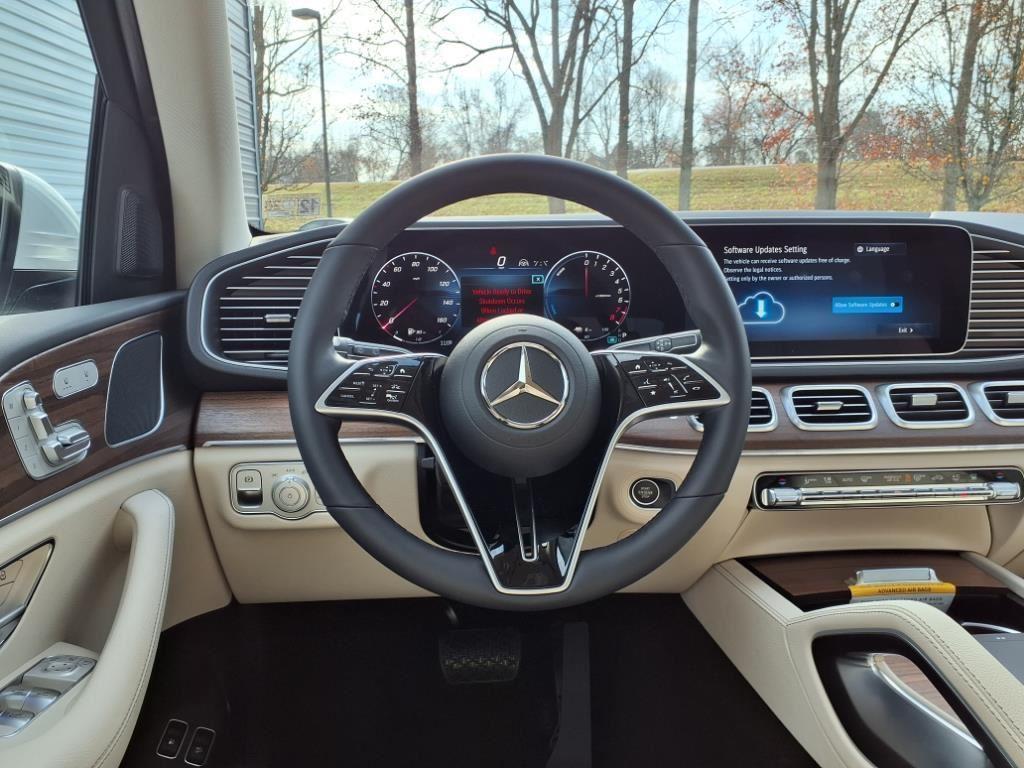 used 2025 Mercedes-Benz GLE 450e car, priced at $71,283