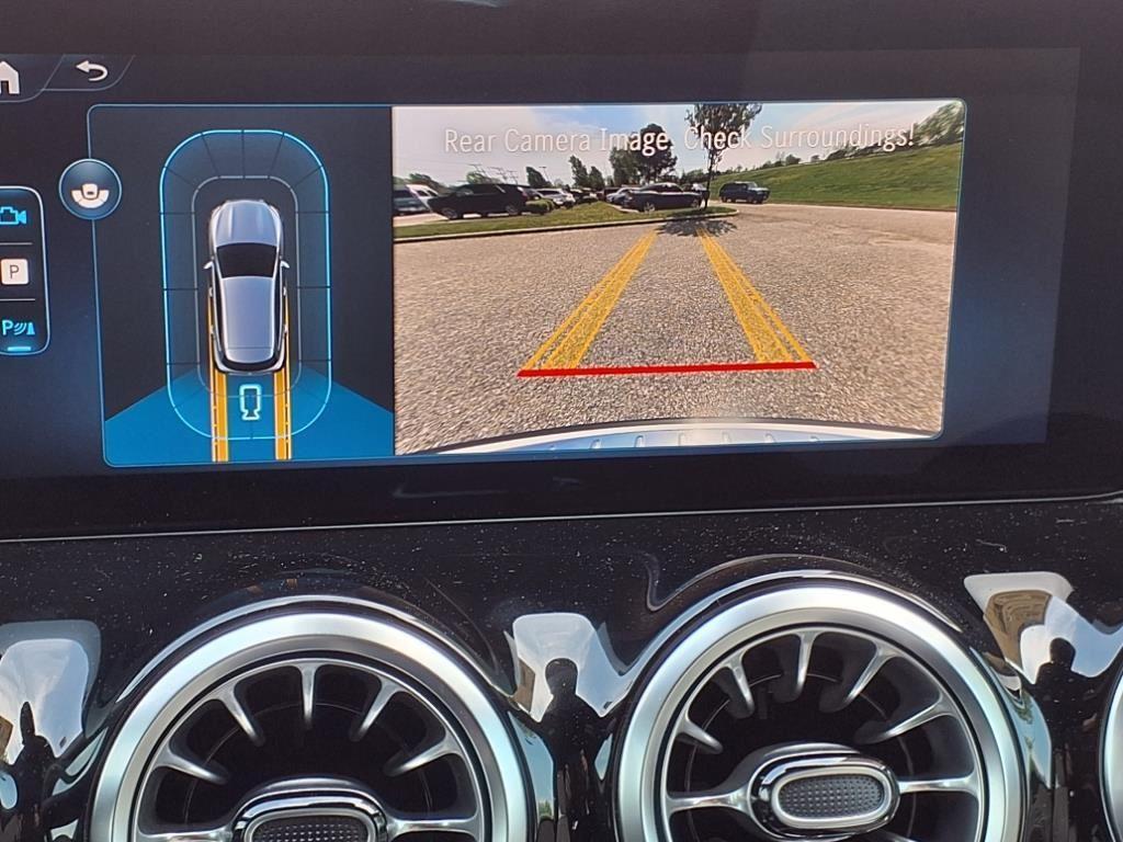 new 2025 Mercedes-Benz GLA 250 car, priced at $44,345