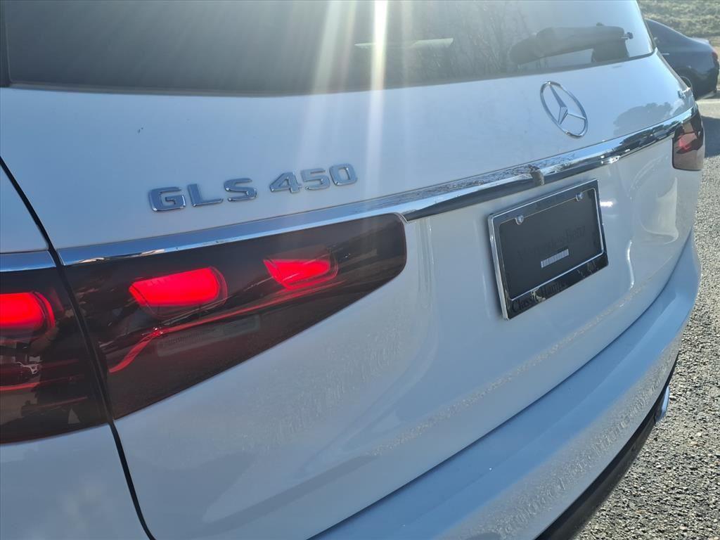 new 2026 Mercedes-Benz GLS 450 car, priced at $100,900