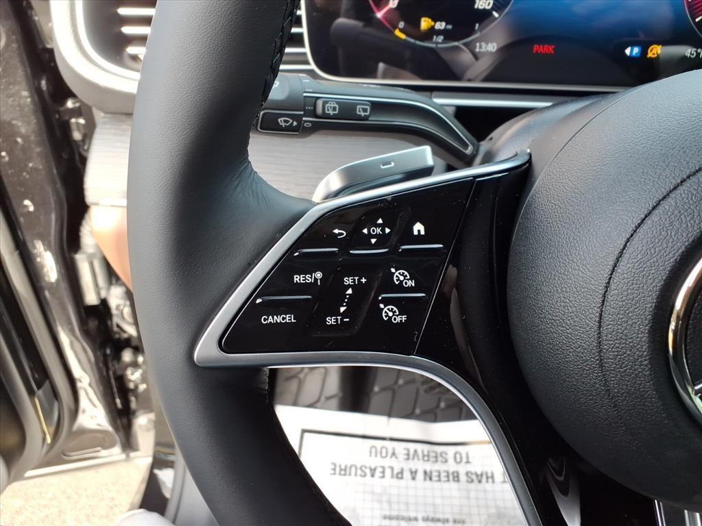 new 2026 Mercedes-Benz GLE 580 car, priced at $95,980