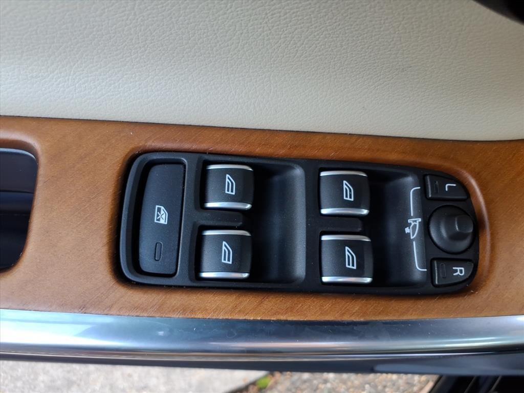 used 2018 Volvo S60 Inscription car, priced at $21,303